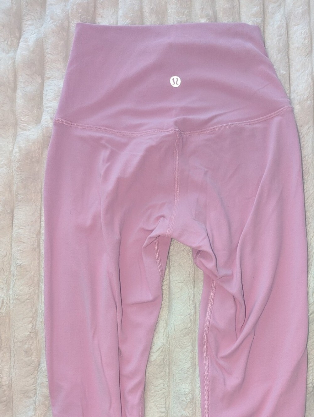 Lululemon Pink Workout Pants 🩷